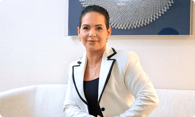 Dra. Thaulys Video Thumbnail